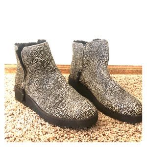 UGG Boots - Shala Exotic